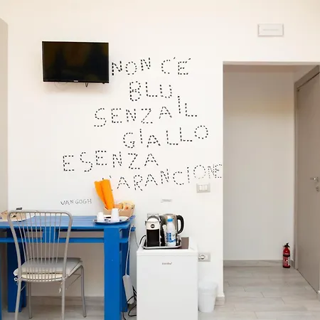 La Dimora Degli Artisti Bed & Breakfast
