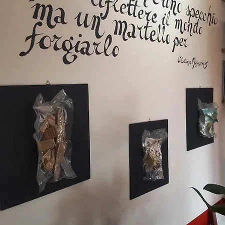 Alojamento de Acomodação e Pequeno-almoço La Dimora Degli Artisti