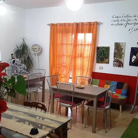 La Dimora Degli Artisti Bed and Breakfast Καταντζάρο